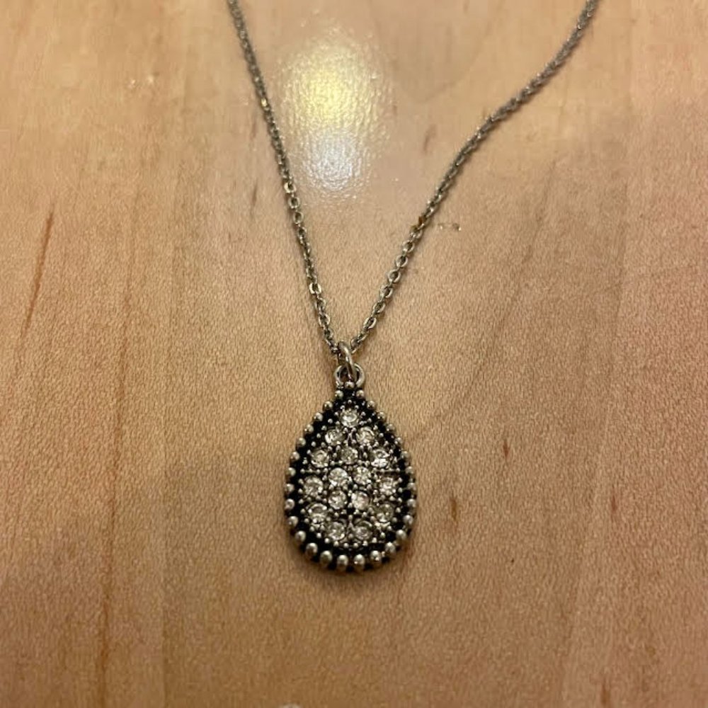 Teardrop Rhinestone Necklace